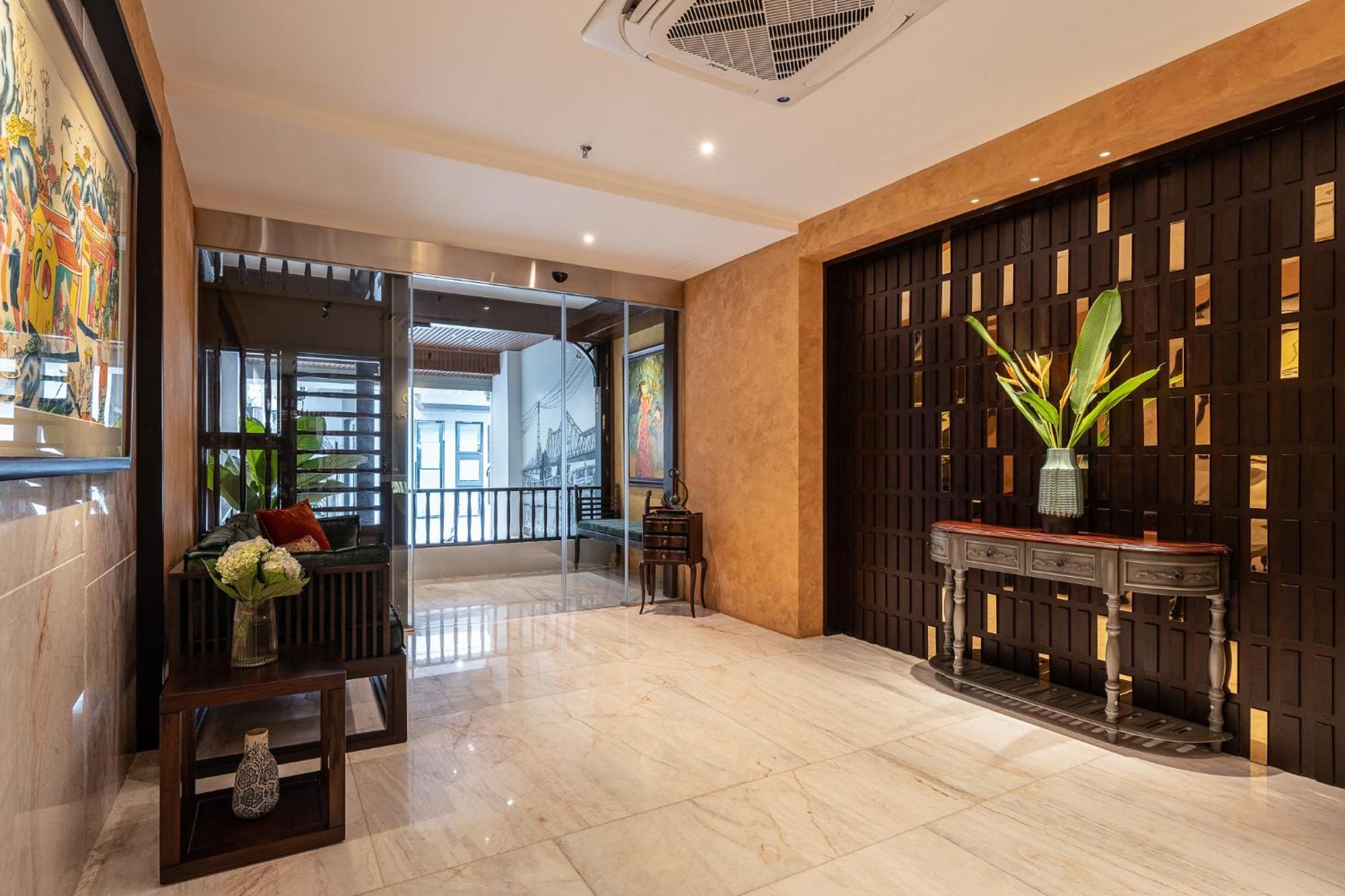 Le Parfum Apartment And Hotel Ханой Екстериор снимка