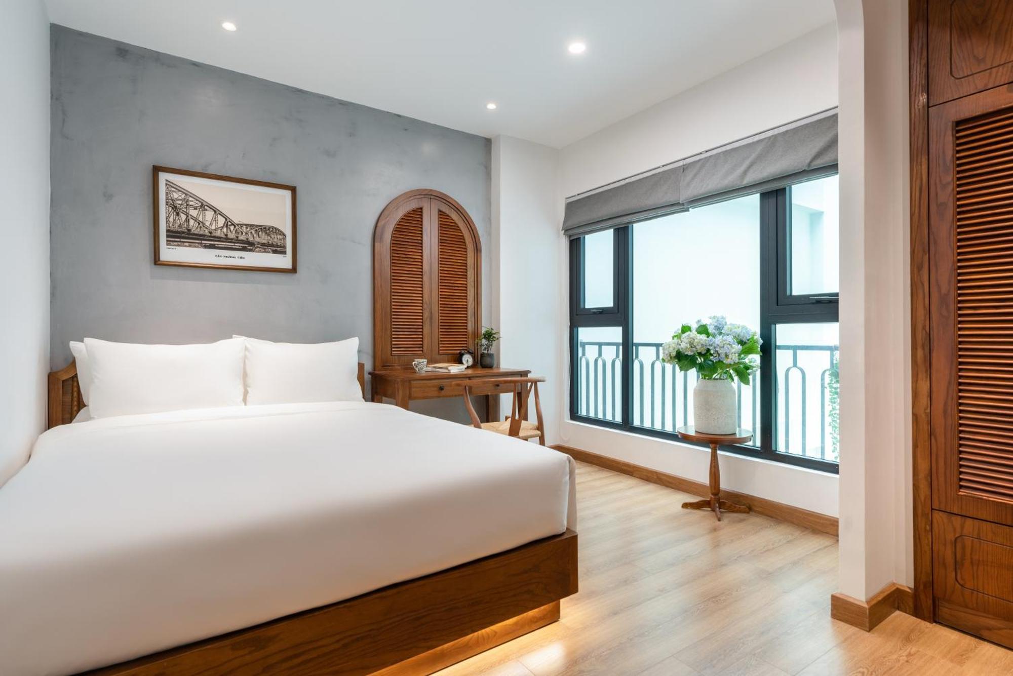 Le Parfum Apartment And Hotel Ханой Екстериор снимка
