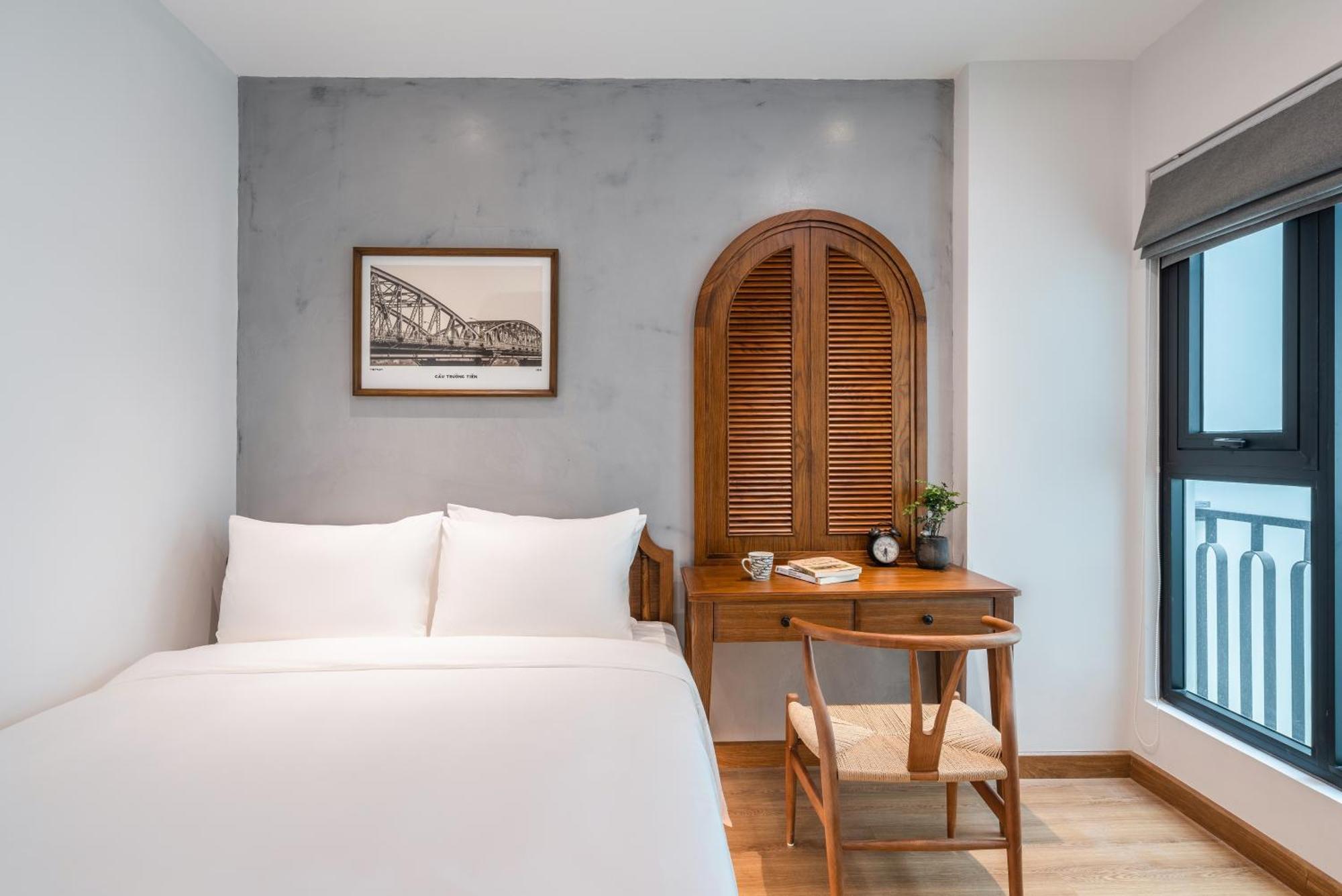 Le Parfum Apartment And Hotel Ханой Екстериор снимка