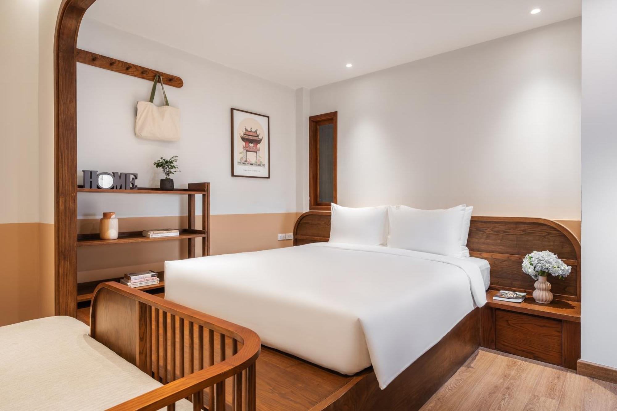 Le Parfum Apartment And Hotel Ханой Екстериор снимка
